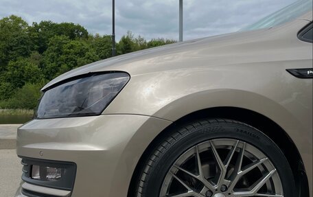 Volkswagen Polo VI (EU Market), 2018 год, 1 400 000 рублей, 4 фотография