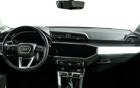 Audi Q3, 2021 год, 3 299 000 рублей, 13 фотография