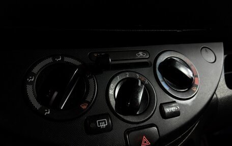Nissan Note II рестайлинг, 2010 год, 627 000 рублей, 12 фотография