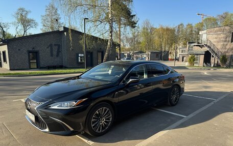 Lexus ES VII, 2019 год, 3 500 000 рублей, 8 фотография