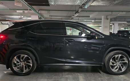 Lexus RX IV рестайлинг, 2017 год, 5 500 000 рублей, 7 фотография