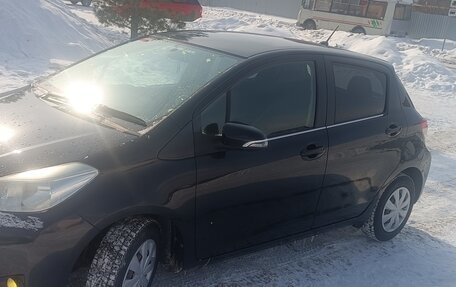 Toyota Vitz, 2011 год, 765 000 рублей, 4 фотография