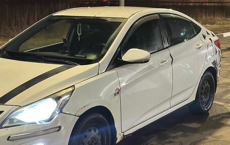 Hyundai Solaris II рестайлинг, 2012 год, 450 000 рублей, 4 фотография