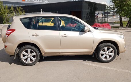 Toyota RAV4, 2010 год, 1 400 000 рублей, 1 фотография