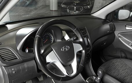 Hyundai Solaris II рестайлинг, 2014 год, 671 000 рублей, 4 фотография