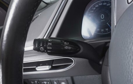 Hyundai Sonata VIII, 2019 год, 2 299 000 рублей, 18 фотография