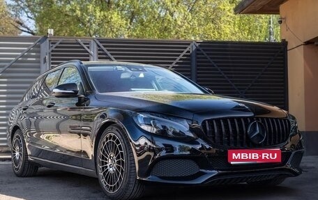 Mercedes-Benz C-Класс, 2017 год, 2 450 000 рублей, 1 фотография