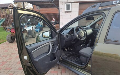 Renault Duster I рестайлинг, 2017 год, 1 650 000 рублей, 6 фотография