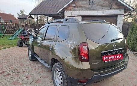 Renault Duster I рестайлинг, 2017 год, 1 650 000 рублей, 2 фотография