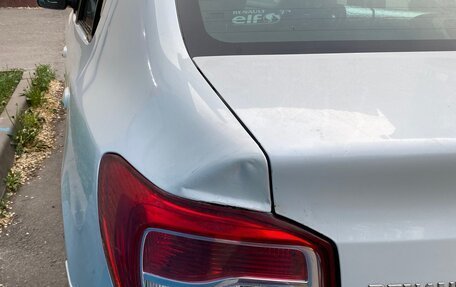 Renault Logan II, 2017 год, 840 000 рублей, 4 фотография