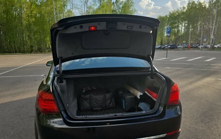 BMW 7 серия, 2015 год, 2 450 000 рублей, 17 фотография