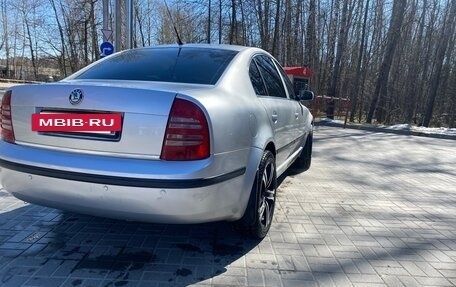 Skoda Superb III рестайлинг, 2004 год, 370 000 рублей, 3 фотография