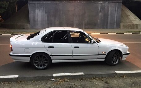 BMW 5 серия, 1991 год, 800 000 рублей, 3 фотография
