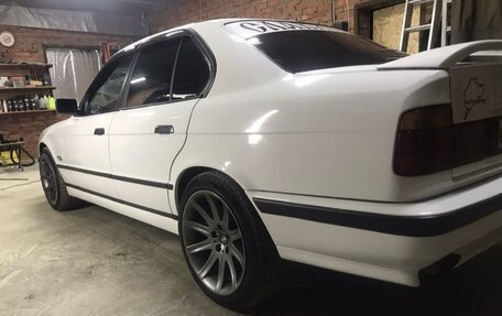 BMW 5 серия, 1991 год, 800 000 рублей, 17 фотография