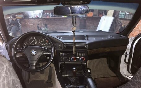 BMW 5 серия, 1991 год, 800 000 рублей, 18 фотография