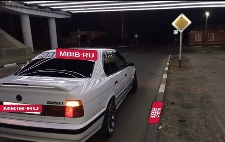 BMW 5 серия, 1991 год, 800 000 рублей, 11 фотография