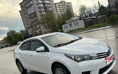 Toyota Corolla, 2014 год, 855 000 рублей, 4 фотография