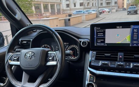 Toyota Land Cruiser, 2021 год, 10 400 000 рублей, 6 фотография