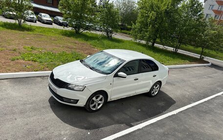 Skoda Rapid I, 2017 год, 700 000 рублей, 2 фотография
