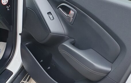Hyundai ix35 I рестайлинг, 2014 год, 1 650 000 рублей, 8 фотография