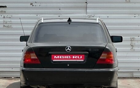 Mercedes-Benz C-Класс, 1993 год, 390 000 рублей, 3 фотография