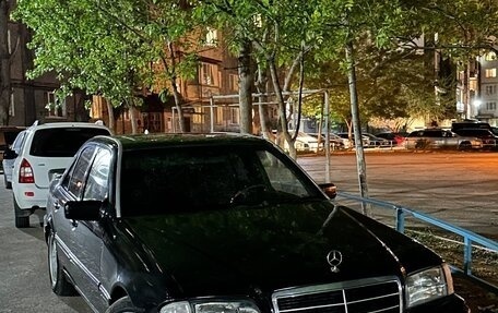 Mercedes-Benz C-Класс, 1993 год, 390 000 рублей, 8 фотография
