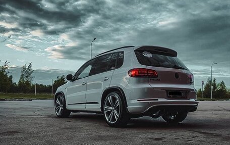 Volkswagen Tiguan I, 2014 год, 2 400 000 рублей, 4 фотография