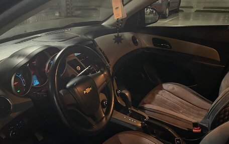 Chevrolet Cruze II, 2012 год, 730 000 рублей, 9 фотография