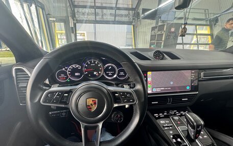 Porsche Cayenne III, 2022 год, 14 400 000 рублей, 2 фотография