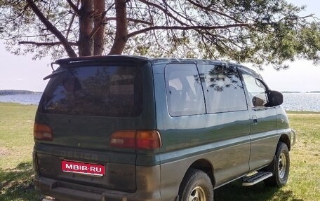 Mitsubishi Delica IV, 1997 год, 900 000 рублей, 1 фотография