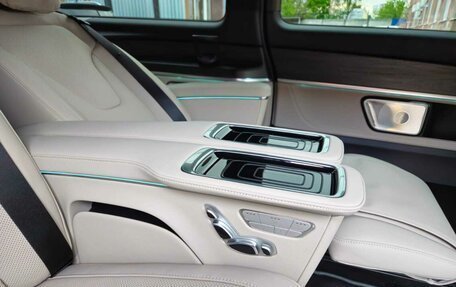 Mercedes-Benz V-Класс, 2025 год, 14 600 000 рублей, 15 фотография