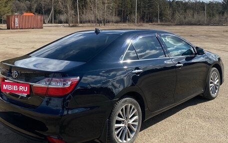 Toyota Camry, 2017 год, 2 350 000 рублей, 6 фотография