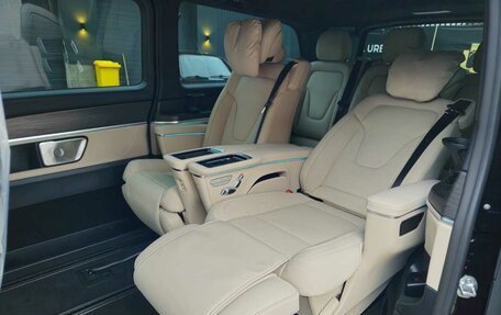 Mercedes-Benz V-Класс, 2025 год, 14 600 000 рублей, 19 фотография
