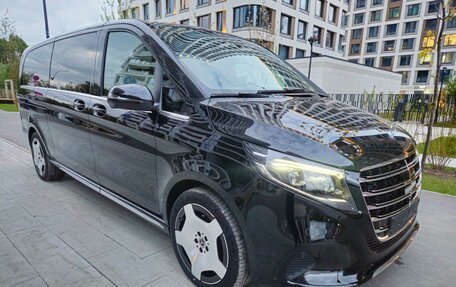 Mercedes-Benz V-Класс, 2025 год, 14 600 000 рублей, 33 фотография