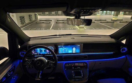 Mercedes-Benz V-Класс, 2025 год, 14 600 000 рублей, 37 фотография