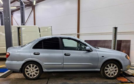 Nissan Almera, 2004 год, 350 000 рублей, 3 фотография