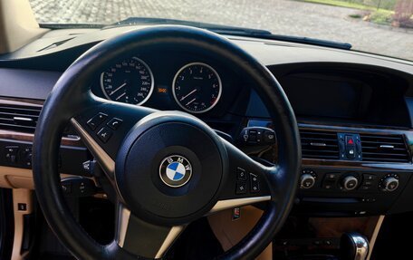 BMW 5 серия, 2006 год, 1 290 000 рублей, 16 фотография