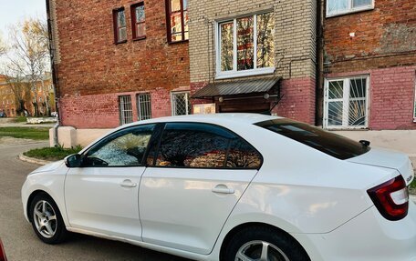 Skoda Rapid I, 2019 год, 800 000 рублей, 3 фотография