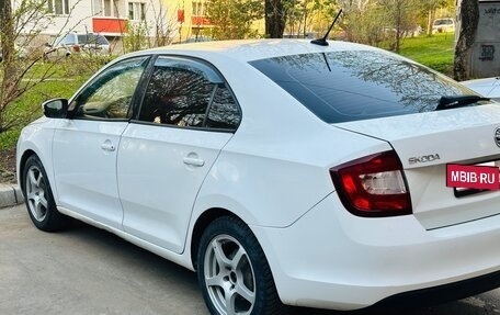 Skoda Rapid I, 2019 год, 800 000 рублей, 10 фотография