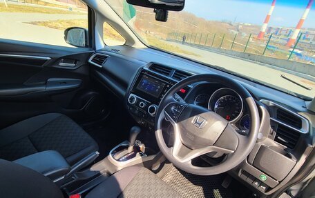 Honda Fit III, 2013 год, 980 000 рублей, 4 фотография