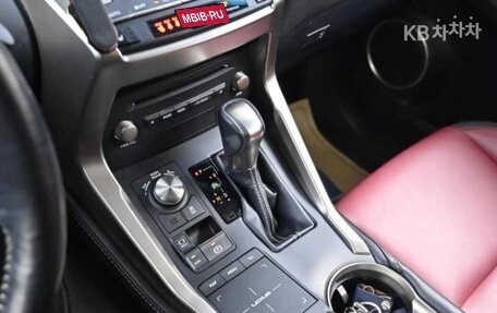 Lexus NX, 2021 год, 3 895 000 рублей, 8 фотография