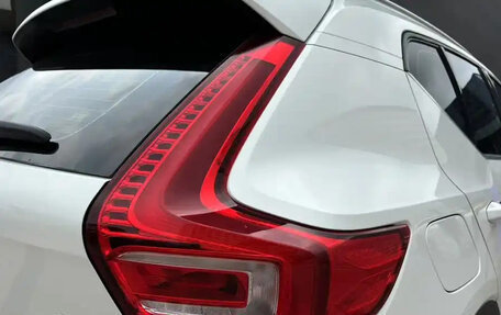 Volvo XC40 I, 2022 год, 3 008 011 рублей, 29 фотография