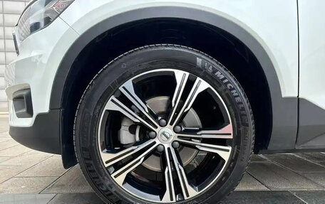 Volvo XC40 I, 2022 год, 3 008 011 рублей, 33 фотография