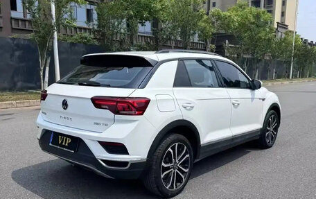 Volkswagen T-Roc I, 2021 год, 1 850 000 рублей, 5 фотография