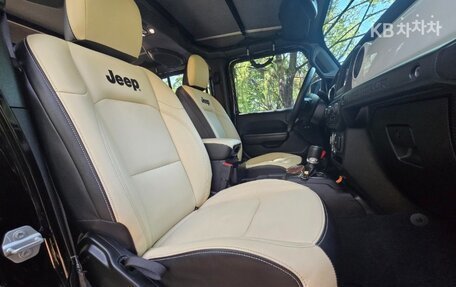 Jeep Wrangler, 2021 год, 3 740 000 рублей, 22 фотография