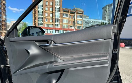 Toyota Camry, 2021 год, 4 049 000 рублей, 27 фотография
