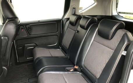 Honda Freed II, 2022 год, 1 410 000 рублей, 12 фотография