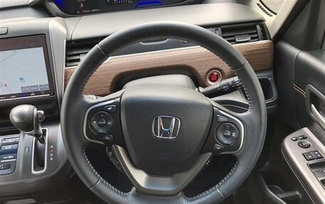 Honda Freed II, 2022 год, 1 410 000 рублей, 7 фотография