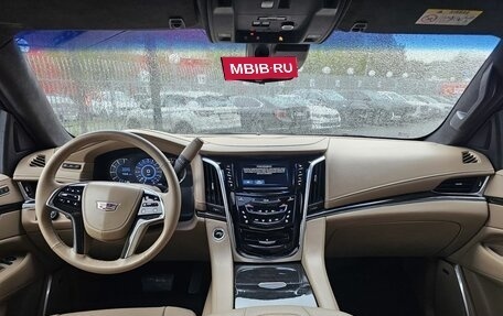 Cadillac Escalade IV, 2018 год, 3 500 000 рублей, 7 фотография