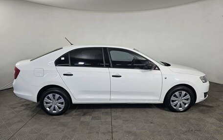 Skoda Rapid I, 2015 год, 850 000 рублей, 4 фотография